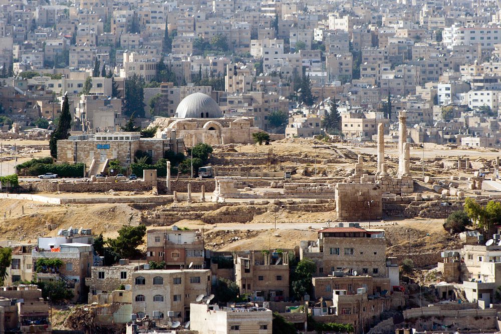 الأجواء اليوم الأحد لطيفة الحرارة في معظم المناطق