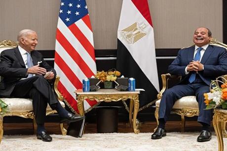 بايدن يلتقي السيسي في مصر على هامش مؤتمر الأطراف