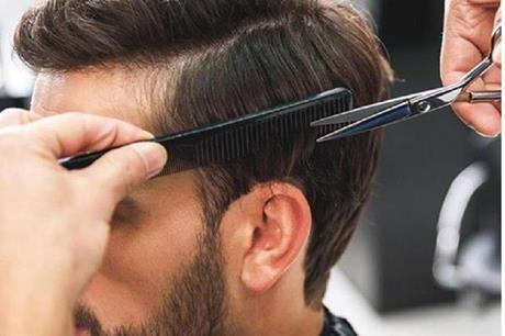بوشة: لا نقبل العضوية بنقابة صالونات التجميل إلا بعد خبرة 4 سنوات