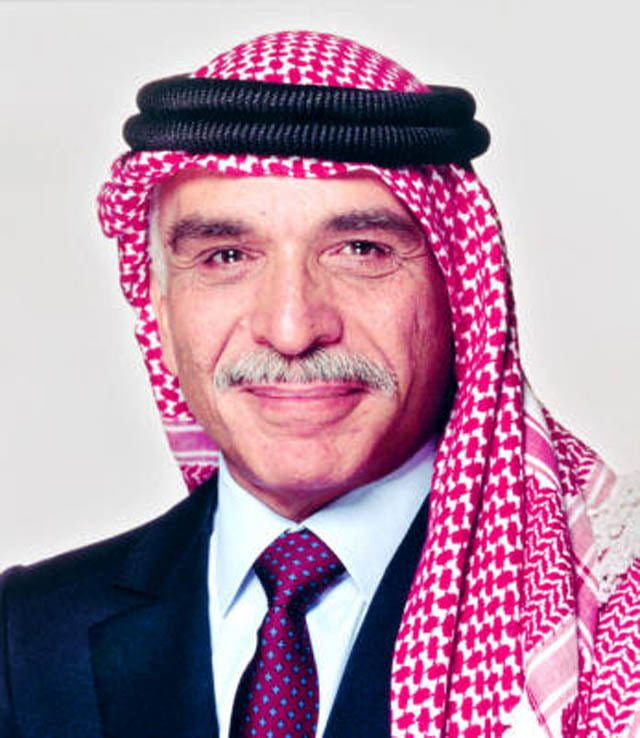 الأردنيون يُحيون اليوم الذكرى الـ 87 لميلاد المغفور له الملك الحسين بن طلال