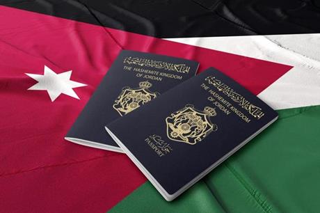 الأحوال تصدر عدداً قياسياً من جوازات السفر خلال 3 شهور