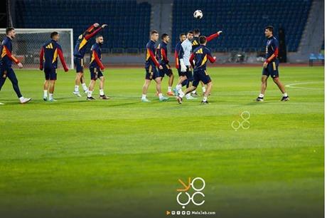 فاتي يقود تشكيل إسبانيا المتوقع ضد الأردن