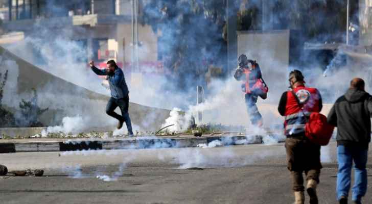 إصابات في مواجهات مع الاحتلال في نابلس