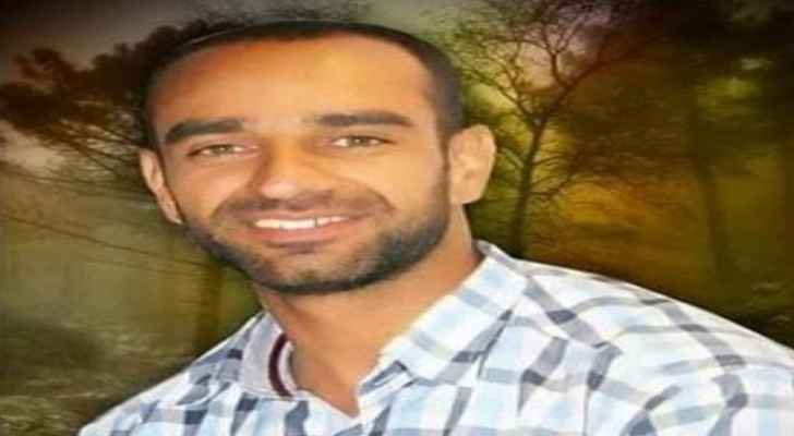 الأسير الفلسطيني سامر العيساوي يعلق إضرابه عن الطعام