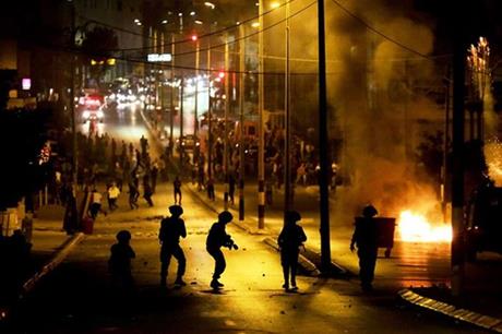الخليل .. استشهاد فلسطيني متأثراً بجروح حرجة في الرأس