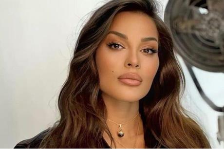 تعرفوا على هوية خطيب النجمة نادين نسيب نجيم