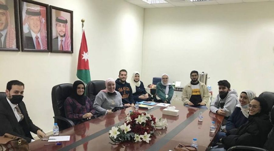 بحث التعاون بين أردنية العقبة والسفارة الفرنسية