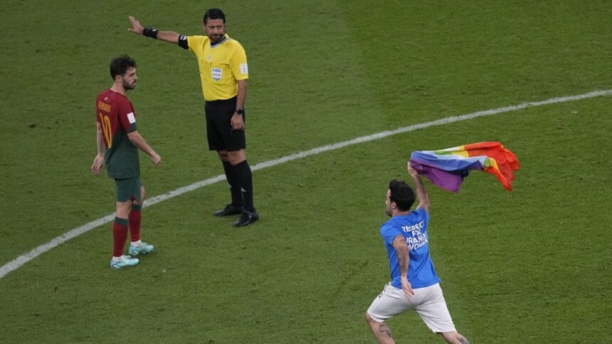 البرتغال يتأهل لدور ثمن النهائي في #مونديال_قطر