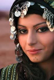 النجمة الأردنية المميزة نجلاء عبدالله سلامات