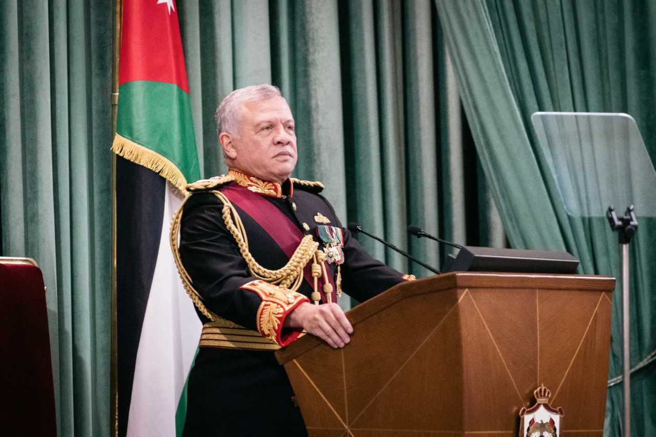 اقتصاديون: خطاب الملك في مجلس الأمة يؤكد الإرادة السياسية لإنجاح خطة التحديث الاقتصادي