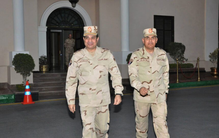 السيسي يناقش تطورات التصنيع العسكري في مصر