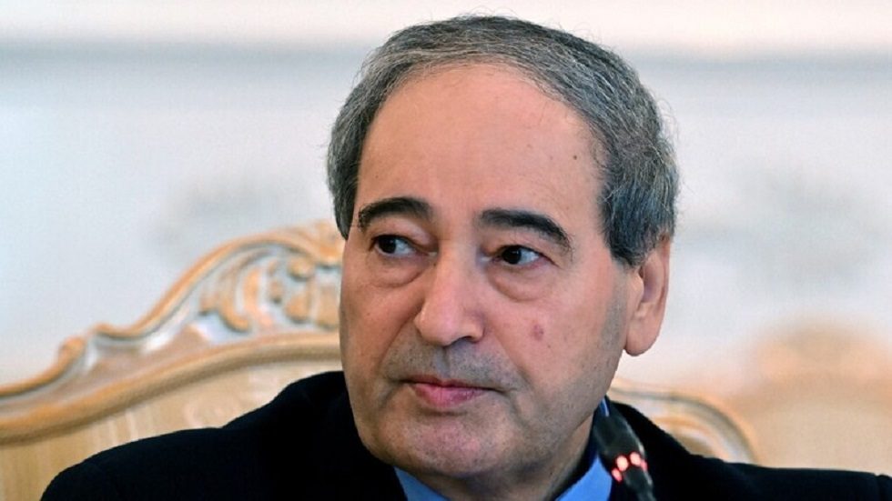 المقداد : سفاراتنا مستنفرة بشكل دائم