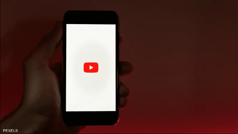 بميزة جديدة.. "يوتيوب" يشعل المنافسة مع "تيك توك"