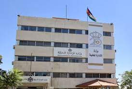 الإدارة المحلية تطلب من البلديات الإستعداد لمواجهة حالة عدم الاستقرار الجوي