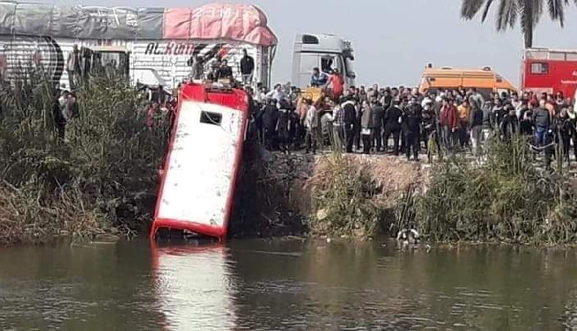 مصر.. تعويضات بآلاف الجنيهات بعد مقتل 20 شخصا في حادث مروع