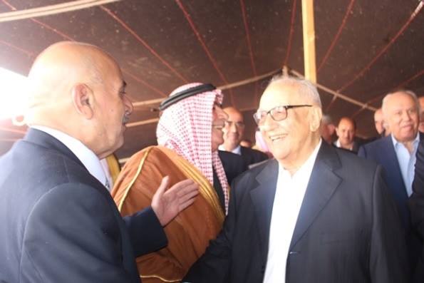 أخر الرجال الرجال ....!