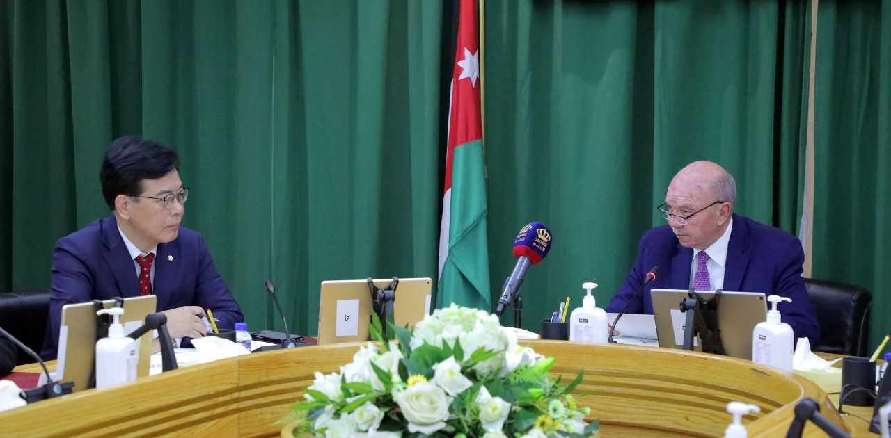 الفايز: الأردن الأكثر تضررا من الصراعات في المنطقة