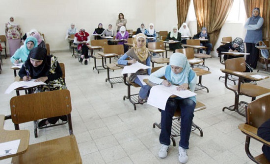 امتحان الدورة التكميلية غدا.. جلستين