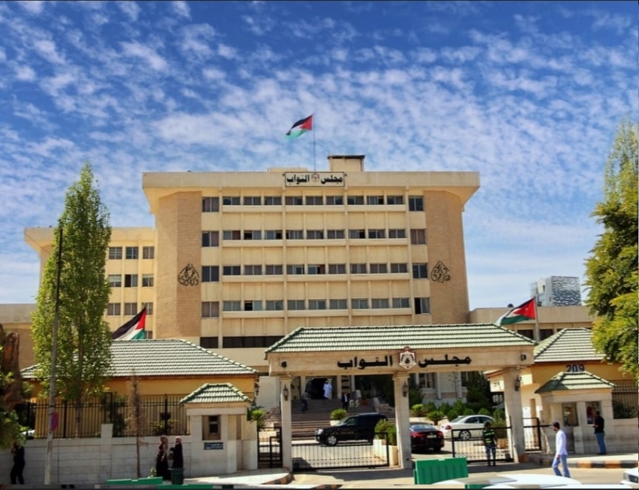 العمل النيابية تناقش اليوم "معدل الضمان الاجتماعي"