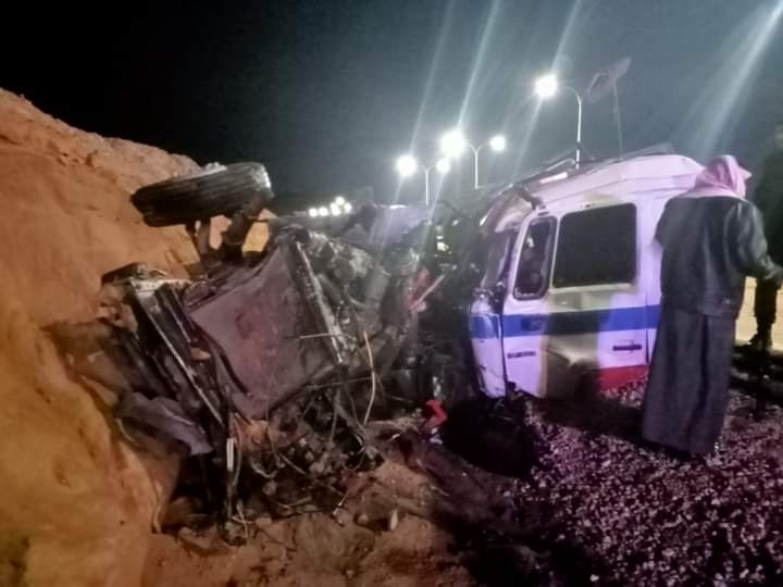 بالصور… حادث سير مروع على طريق النقب