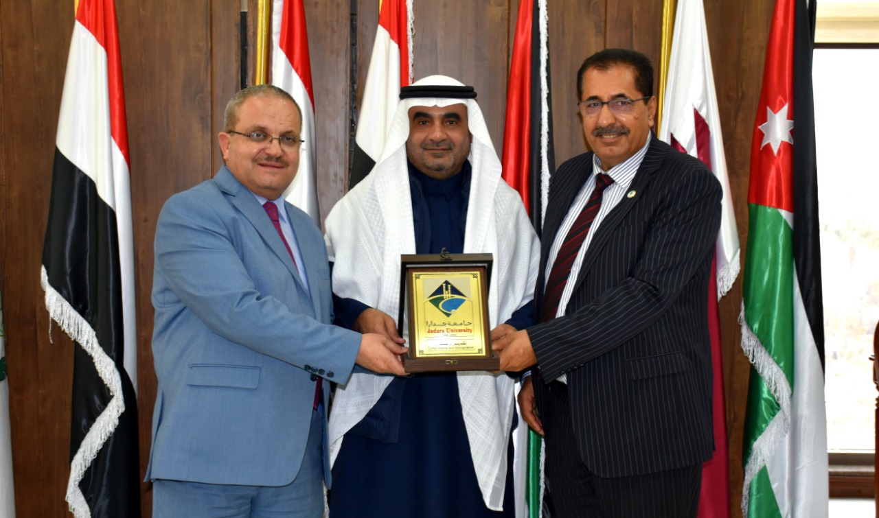 الملحق الثقافي السعودي يزور جامعة جدارا