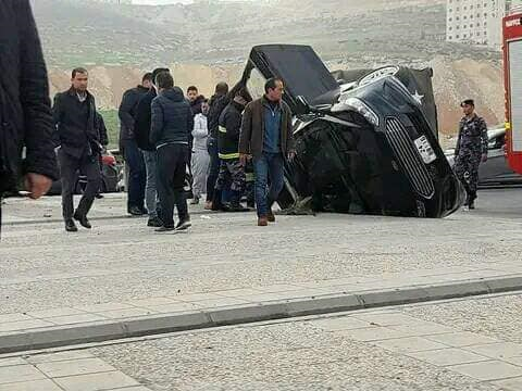 إصابة شخصين بحادث سير على شارع الأردن