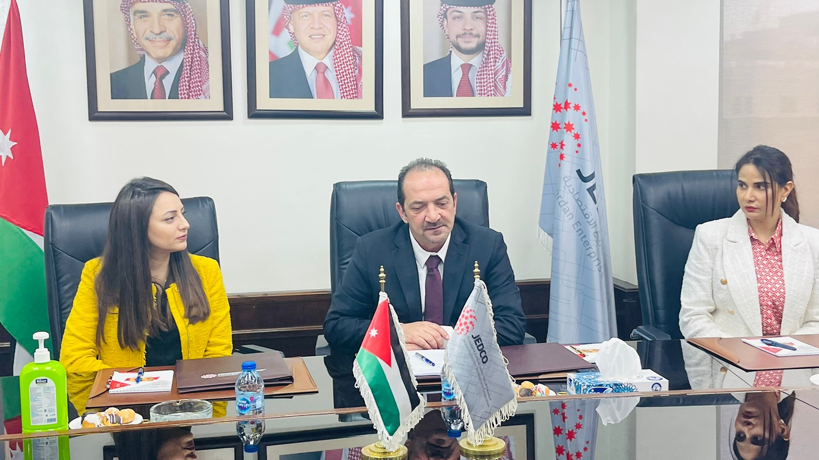 اتفاقية تعاون بين "تطوير المشاريع" و"التجارة الفلسطيني"