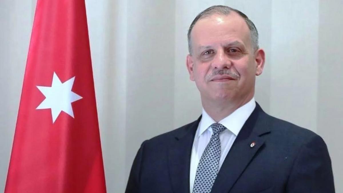 الأمير فيصل يؤدي اليمين الدستورية نائبا للملك  