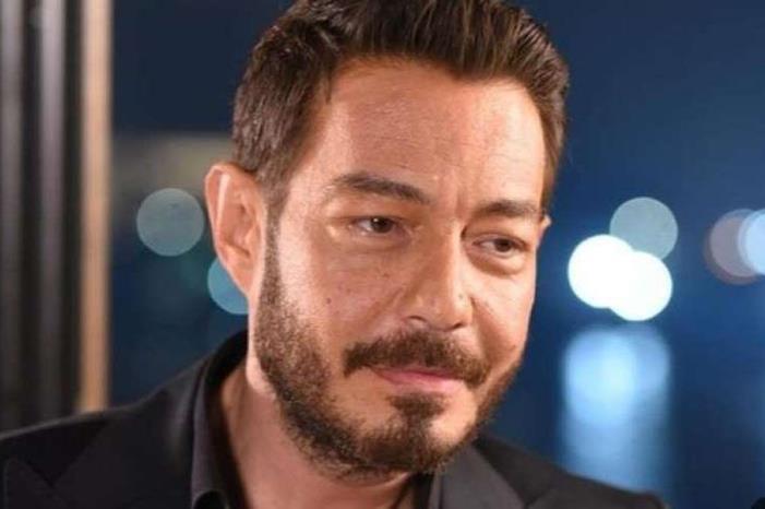 أحمد زاهر يكشف سراً جديداً عن مرضه