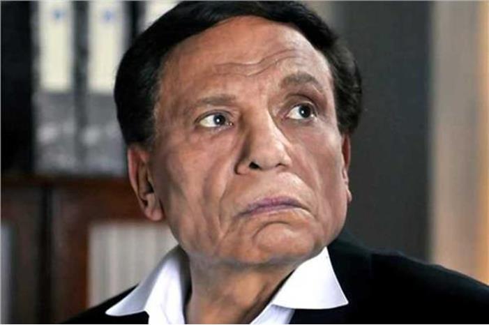 أكرم السعدني عن عادل امام : زرته من 3 أيام وليس مصاباً بالزهايمر