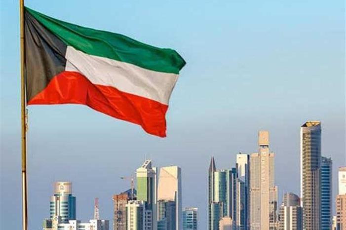 أمير الكويت وولي عهده يعزيان جلالة الملك عبدالله الثاني بوفاة المجالي