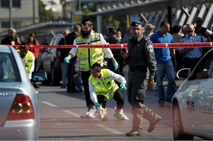 إصابة مستوطن في عملية طعن بالخليل
