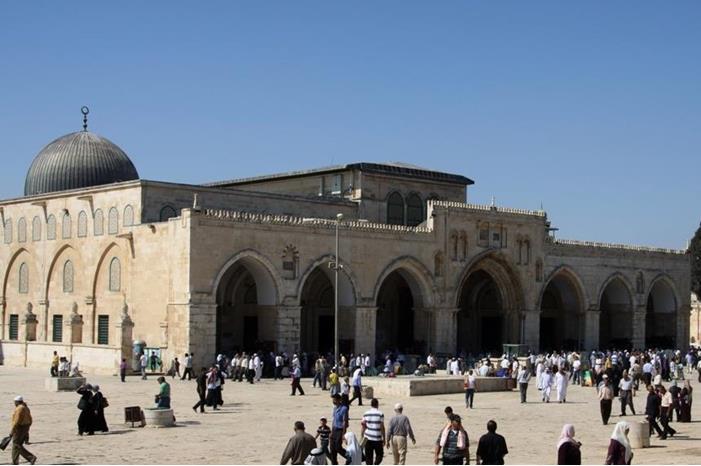 إعلام فلسطيني: الاحتلال يمنع السفير الأردني من دخول المسجد الأقصى