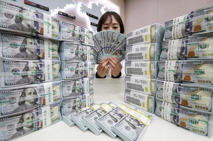 ارتفاع احتياطيات الصين من النقد الأجنبي إلى 3 تريليون دولار