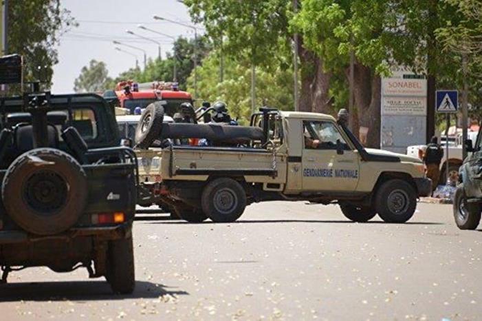 العثور على جثث 28 رجلا قتلوا بالرصاص في بوركينا فاسو