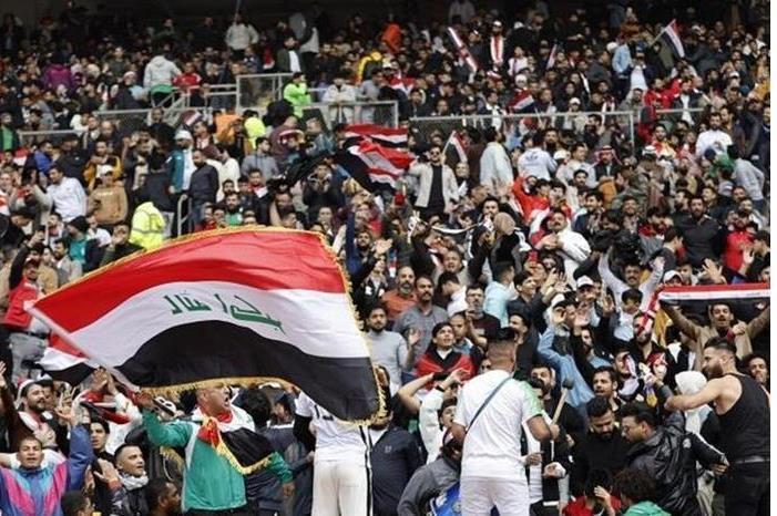 بالصور.. تعقد الأوضاع داخل ملعب نهائي خليجي 25