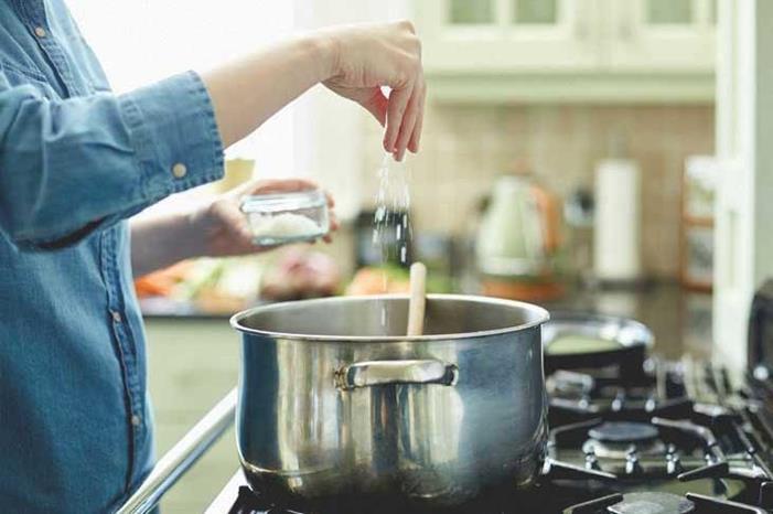 أعراض الإفراط في تناول الملح