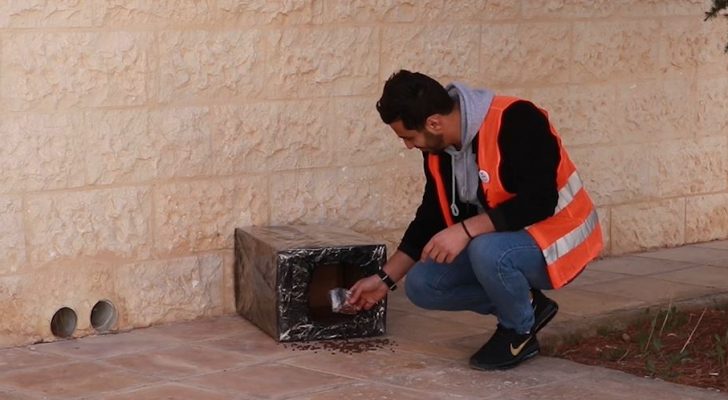 طلبة يطلقون مبادرة رفق في جامعة الحسين بن طلال