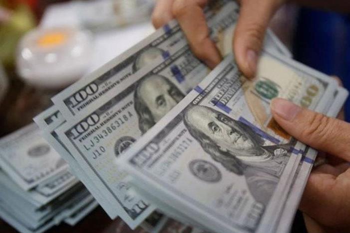 هكذا يسيطر الدولار الأمريكي على اقتصاد العالم - أرقام