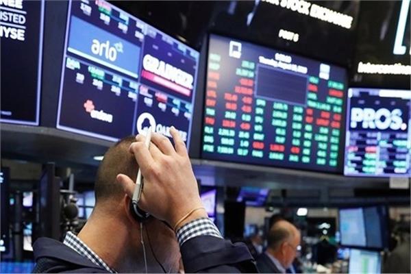 انخفاض مؤشرات الأسهم الأميركية 900 نقطة