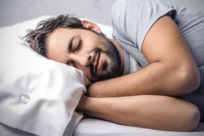 5 أسباب تجعل النوم وسيلة فعالة لإنقاص الوزن