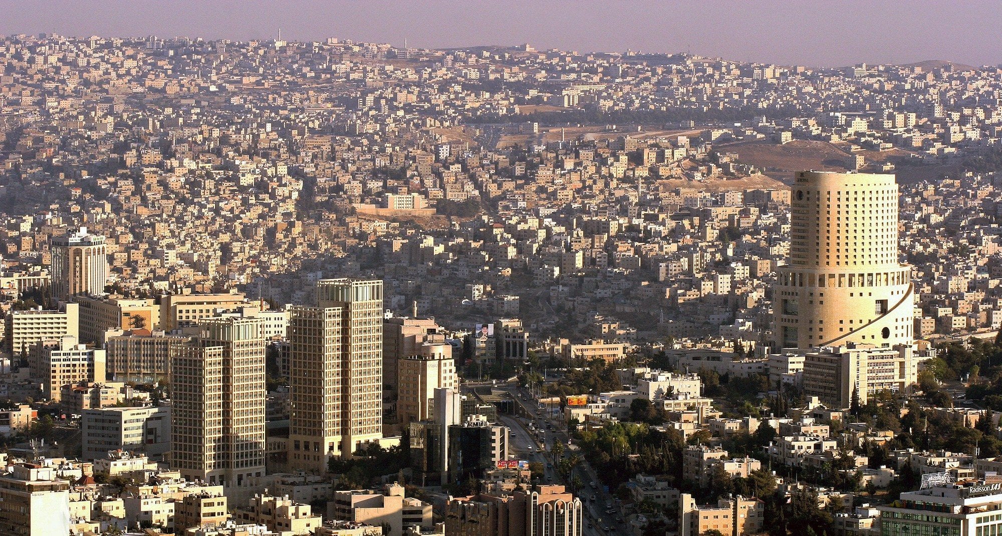 الحرارة اليوم أعلى من معدلاتها العامة (6-7) درجات مئوية