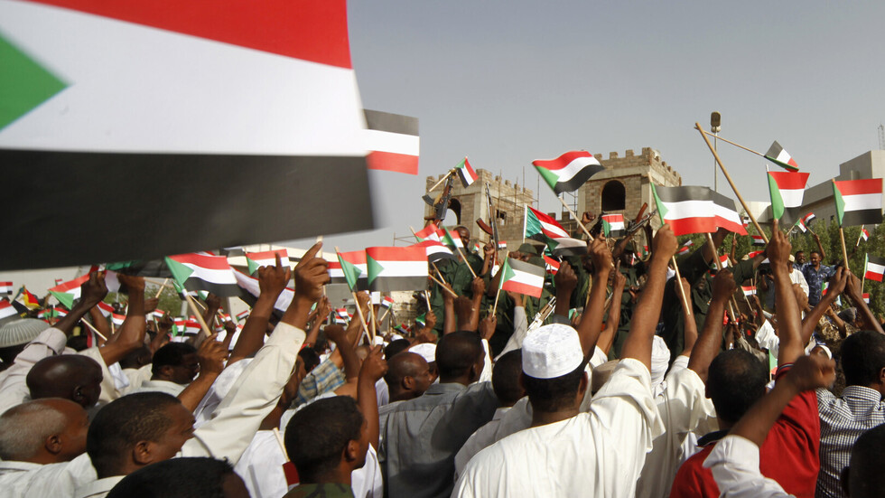 مصر تسهل حرية التملك للسوادنيين في أراضيها