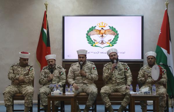 القوات المسلحة تحتفل بذكرى الإسراء والمعراج.. صور