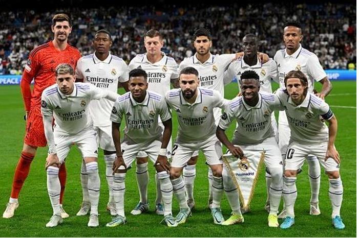 أسطورة ريال مدريد يرفض عرضا جديدا من البريميرليج