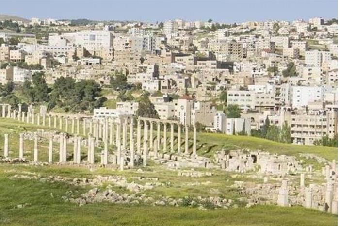 افتتاح نادي البحث عن عمل في شابات جرش