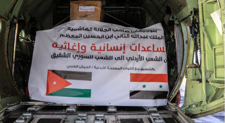 الأردن يسيّر قافلة برية جديدة إلى سوريا