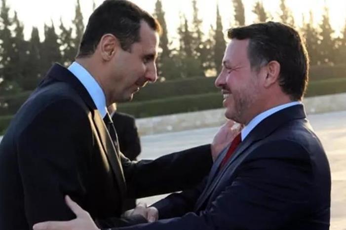 الأسد يشكر الملك ويقدر موقف الأردن في دعم الشعب السوري
