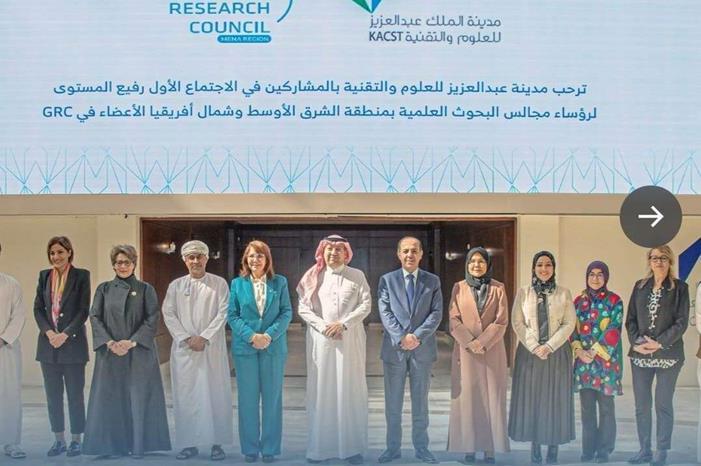 الدبعي يشارك في اجتماع رؤساء مجالس البحوث العلمية في الشرق الأوسط وافريقيا