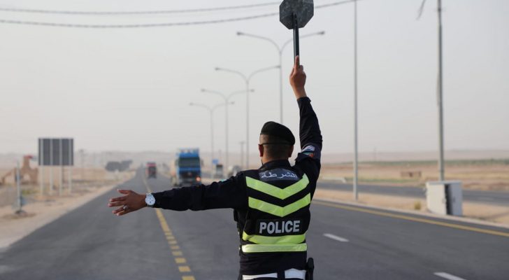 الدوريات الخارجية: جميع الطرق سالكة بحذر بسبب الانجماد